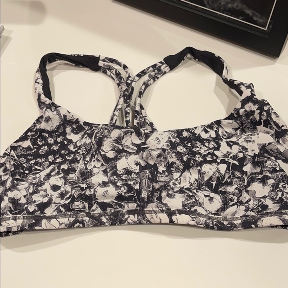 Lululemon bra